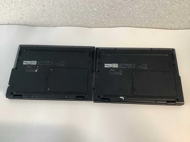 Acer travelmate spin b118 series laptop (2x) - afbeelding 3 van  5
