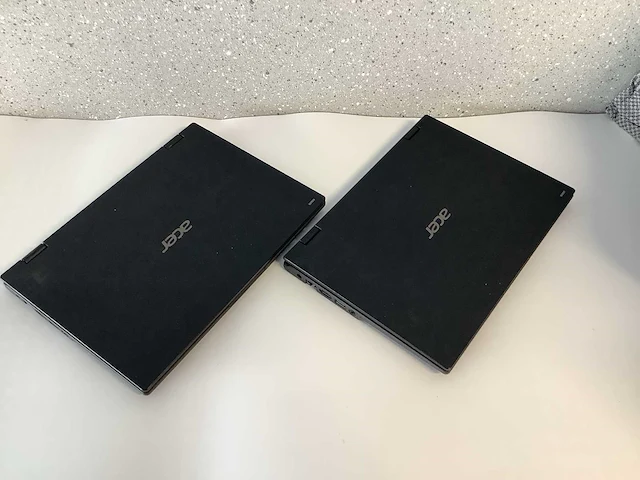 Acer travelmate spin b118 series laptop (2x) - afbeelding 4 van  7