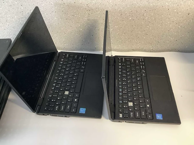 Acer travelmate spin b118 series laptop (8x) - afbeelding 11 van  11