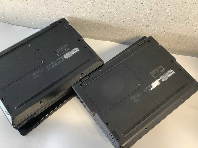 Acer travelmate spin b118 series laptop (8x) - afbeelding 5 van  10