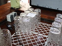 Acht cocktailglazen. - afbeelding 1 van  2