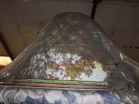 Acht lampenkappen xl vv diverse designs, doorsnede ca 105 cm en hoogte 110cm. - afbeelding 1 van  2