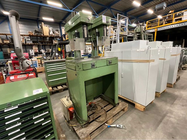 Aciera 2-rijigge tafelboormachine - afbeelding 7 van  14