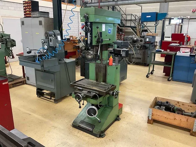 Aciera 22 sta coördinaten boormachine - afbeelding 1 van  24