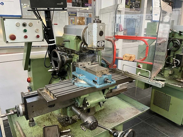 Aciera f3 freesmachine - afbeelding 4 van  10