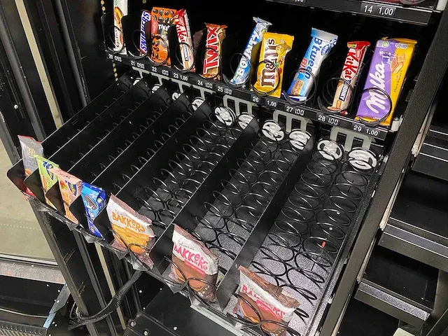 Acn - x645 - combi-automaat - vending machine - afbeelding 3 van  15