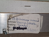 Acryl schilderij op doek, maya wildevuur (1944-2023), afrikaanse vrouw, 2001 - afbeelding 8 van  8