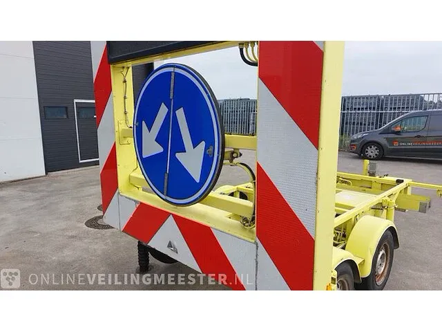 Actiewagen hydraulisch h.a.b., bouwjaar 2009 - afbeelding 15 van  35