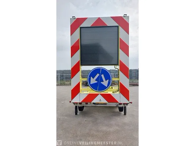 Actiewagen hydraulisch h.a.b., bouwjaar 2009 - afbeelding 31 van  35