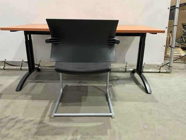 Actif bureau tafels met stoelen en ladenblok - afbeelding 8 van  9
