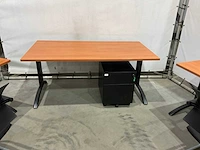 Actif bureau tafels met stoelen en ladenblok - afbeelding 4 van  9