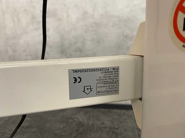 Actiforce - elektrisch zit-sta bureau 120x80 - afbeelding 7 van  12