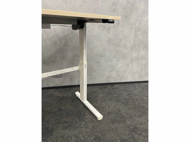 Actiforce - elektrisch zit-sta bureau 160x80 - afbeelding 15 van  15
