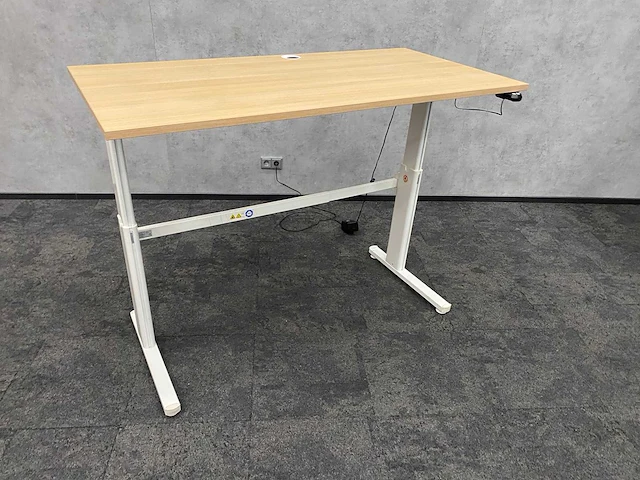 Actiforce - elektrisch zit-sta bureau 160x80 - afbeelding 10 van  17