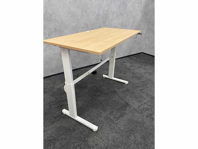 Actiforce - elektrisch zit-sta bureau 160x80 - afbeelding 2 van  17