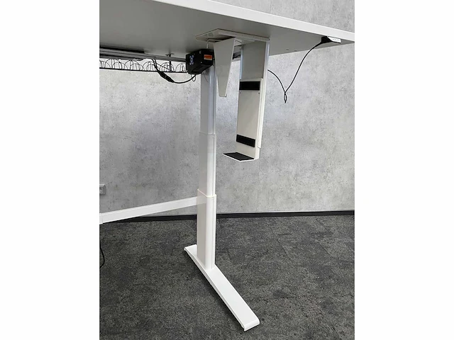 Actiforce - xl elektrisch zit-sta bureau 200x100 - afbeelding 9 van  10