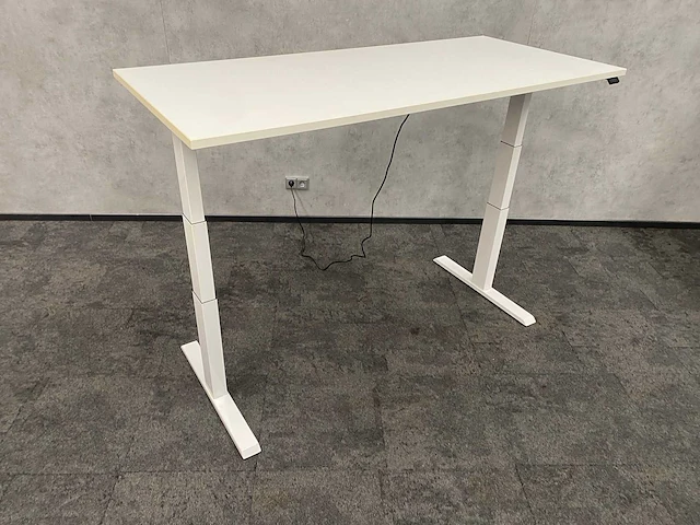 Actiforce - zit-sta elektrisch bureau 180x80 - afbeelding 1 van  10