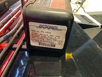 Actown g-star neon display - afbeelding 4 van  6
