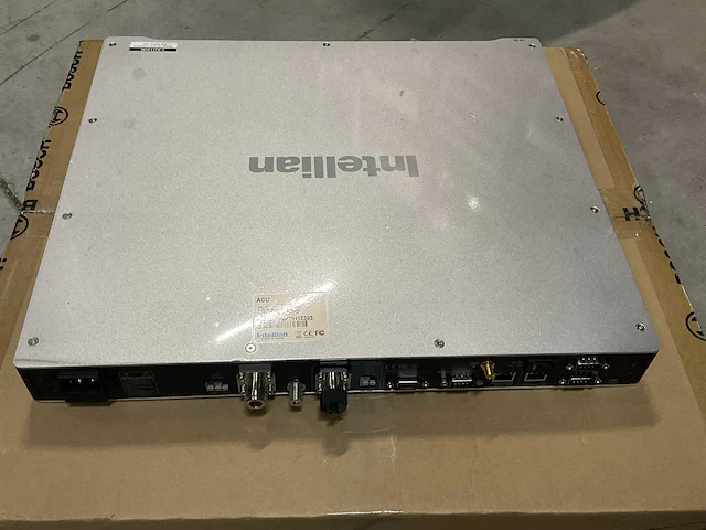 Acu intellian vp-t506 antenne control unit - afbeelding 6 van  6