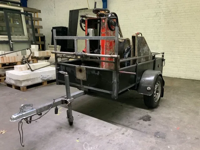 Adamas betonzaag / vloerzaagmachine op aanhanger - afbeelding 1 van  32