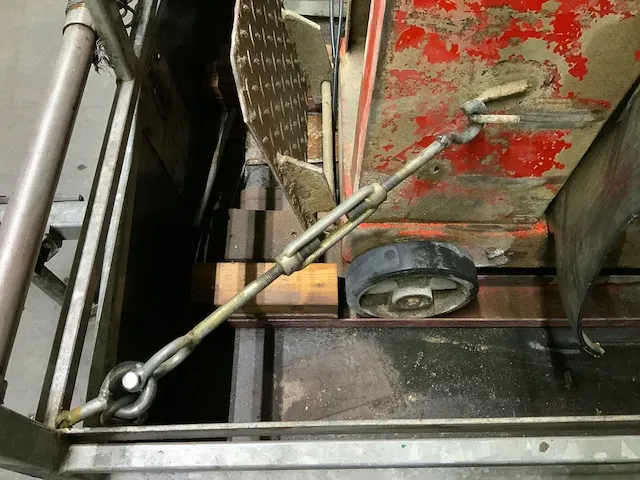 Adamas betonzaag / vloerzaagmachine op aanhanger - afbeelding 21 van  32