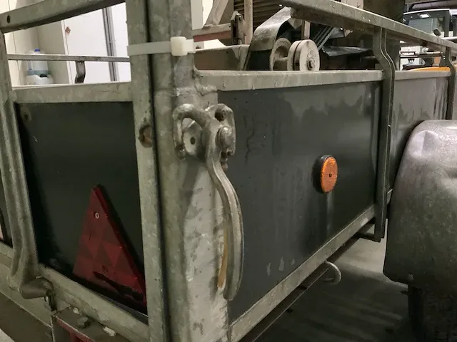 Adamas betonzaag / vloerzaagmachine op aanhanger - afbeelding 26 van  32