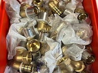 Adapter vrouw pers knie 32x1 - partij - afbeelding 4 van  6