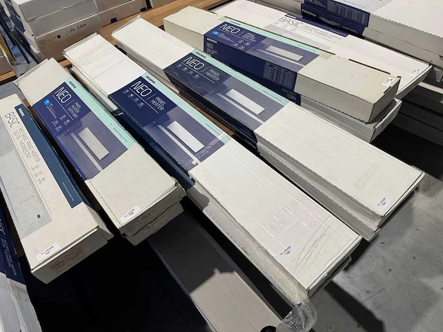 Adax - neo l 14 kwt - elektrische convector warmtepaneel (2x) - afbeelding 1 van  4