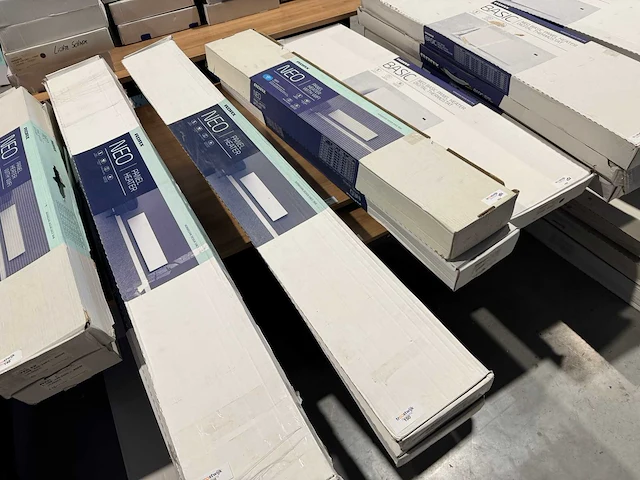 Adax - neo l 14 kwt - elektrische convector warmtepaneel (2x) - afbeelding 1 van  4