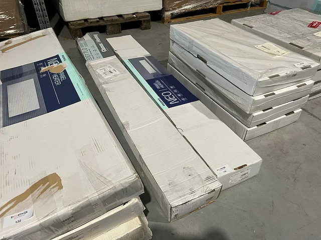 Adax, glamox - neo - elektrische convector warmtepaneel (2x) - afbeelding 1 van  3