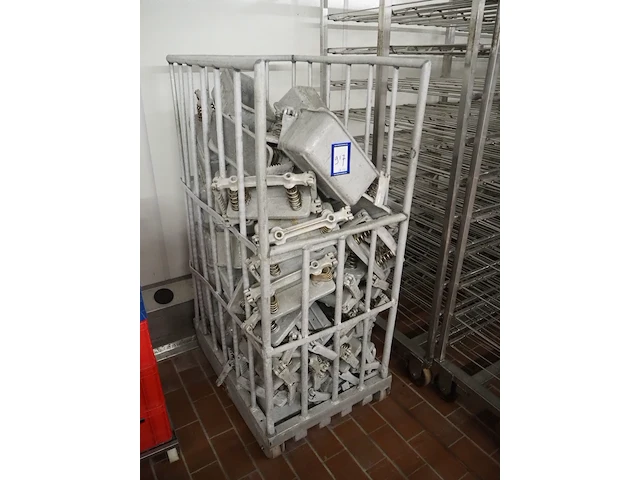 Adelmann - afbeelding 1 van  6