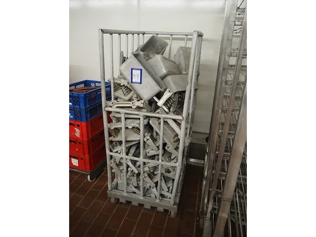 Adelmann - afbeelding 2 van  6