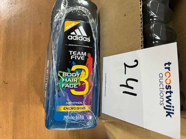 Adidas team five 3 in 1 partij douchegel - afbeelding 2 van  5