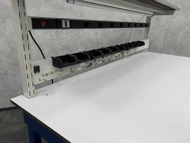 Adiform - laboratorium tafel 180x80 - hoogte instelbaar - afbeelding 4 van  23