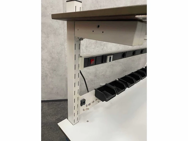 Adiform - laboratorium tafel 180x80 - hoogte instelbaar - afbeelding 15 van  23