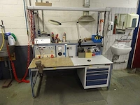 Adiform ced - werktafel met testopstelling - afbeelding 1 van  7