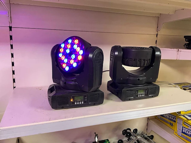 Adj inno color beam led led moving heads (2x) - afbeelding 1 van  7