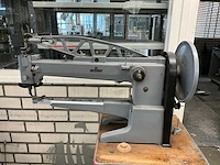 Adler 30-10 lange-arm naaimachine v.v. statief met voetpedaal - afbeelding 2 van  7