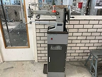 Adler 30-70 lange-arm naaimachine v.v. statief met voetpedaal - afbeelding 1 van  6