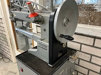 Adler 30-70 lange-arm naaimachine v.v. statief met voetpedaal - afbeelding 6 van  6