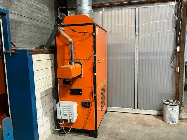 Adler orte power 130 pelletkachel - afbeelding 12 van  20