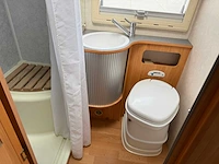 Adria mobil - adriatik - 3.0 - s687 spg - camper - 2006 - afbeelding 16 van  47