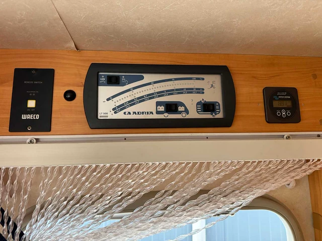 Adria mobil - adriatik - 3.0 - s687 spg - camper - 2006 - afbeelding 20 van  47