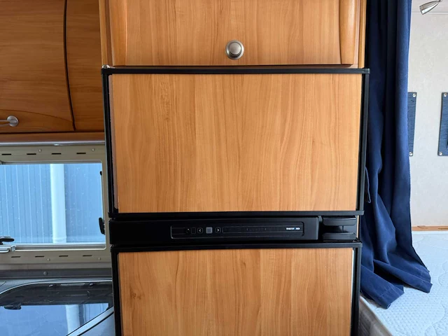 Adria mobil - adriatik - 3.0 - s687 spg - camper - 2006 - afbeelding 24 van  47