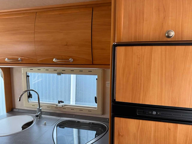 Adria mobil - adriatik - 3.0 - s687 spg - camper - 2006 - afbeelding 25 van  47