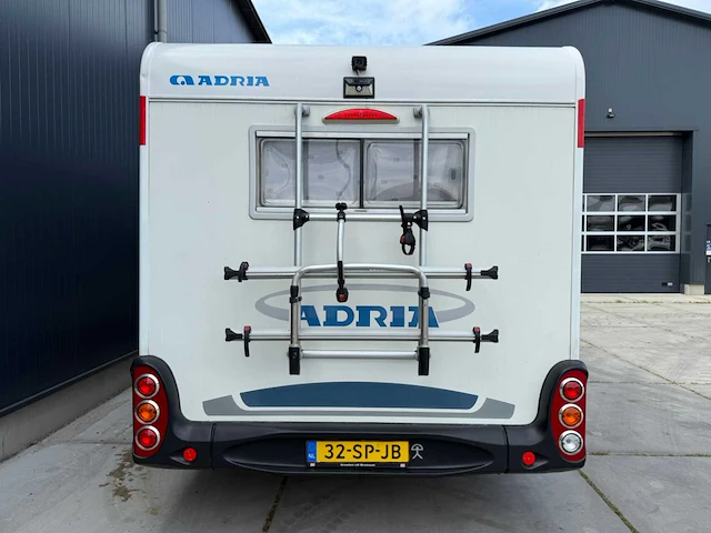 Adria mobil - adriatik - 3.0 - s687 spg - camper - 2006 - afbeelding 44 van  47