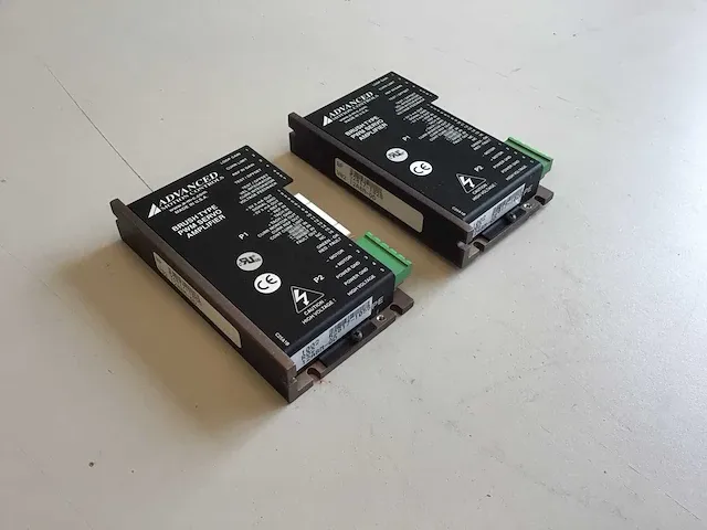 Advanced motion controls 12a8m-qd servo amplifier (2x) - afbeelding 1 van  5