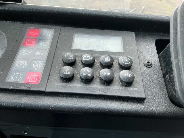 Aebo mfh - 2014 - 2500 - straatveegmachine - afbeelding 11 van  36