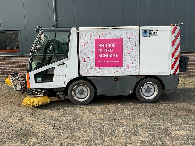 Aebo mfh - 2014 - 2500 - straatveegmachine - afbeelding 12 van  36