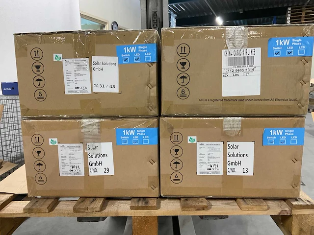 Aeg - 1.0k omvormer t.b.v. zonnepanelen (5x) - afbeelding 5 van  5